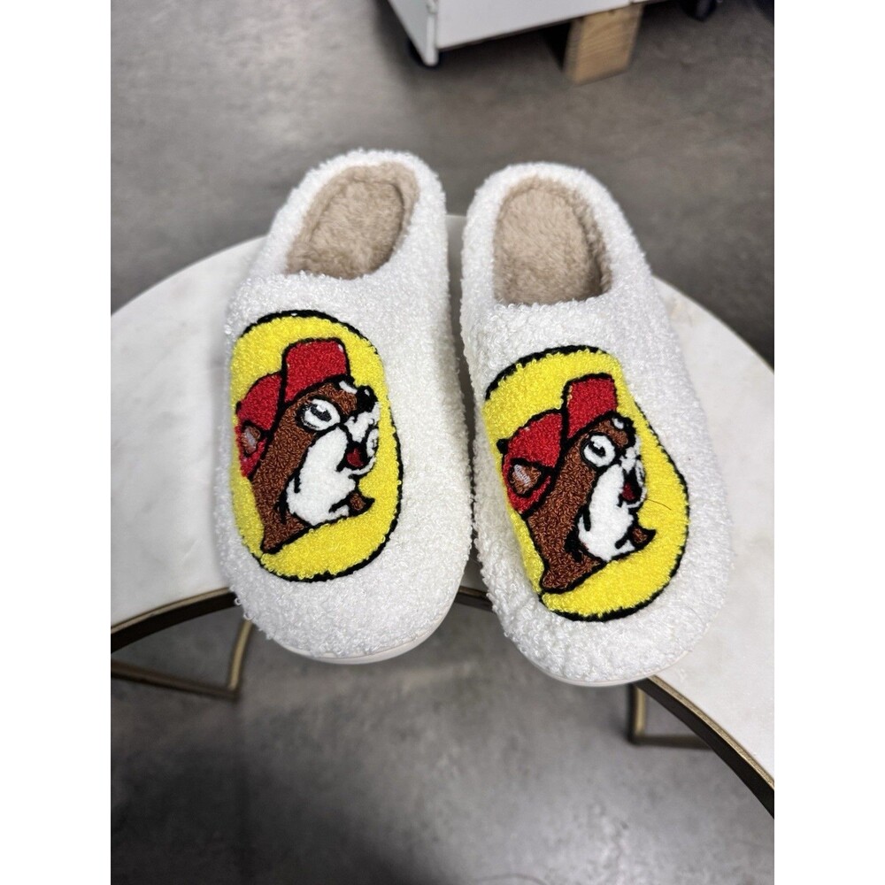 Buccees Slippers - Picture 1 of 2